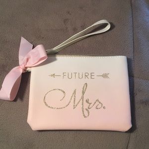 Future Mrs - wristlet - Perfect Gift